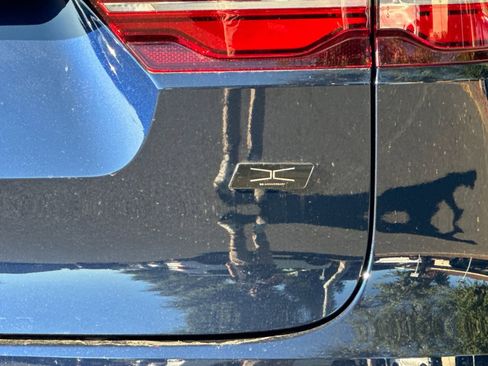 New 2026 Jaguar F-PACE R-Dynamic S image 14