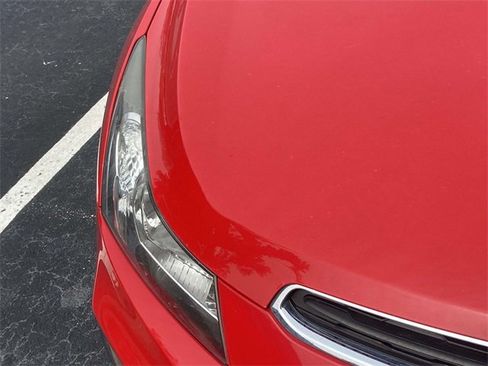 Used 2016 Chevrolet Cruze LS image 9