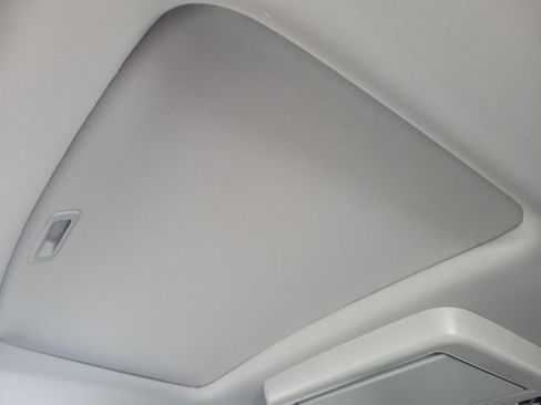 New 2026 Honda Odyssey Elite image 38