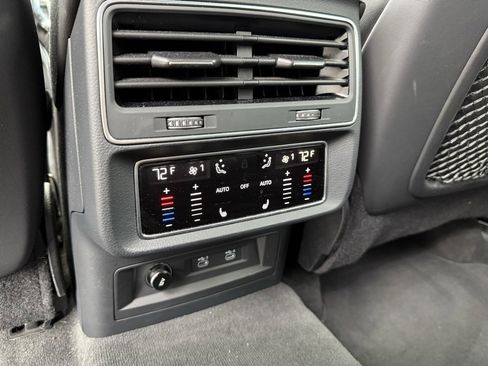 Used 2021 Audi Q7 3.0T Premium Plus w/ Executive Package image 16