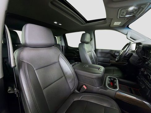 Used 2020 Chevrolet Silverado 1500 RST image 29