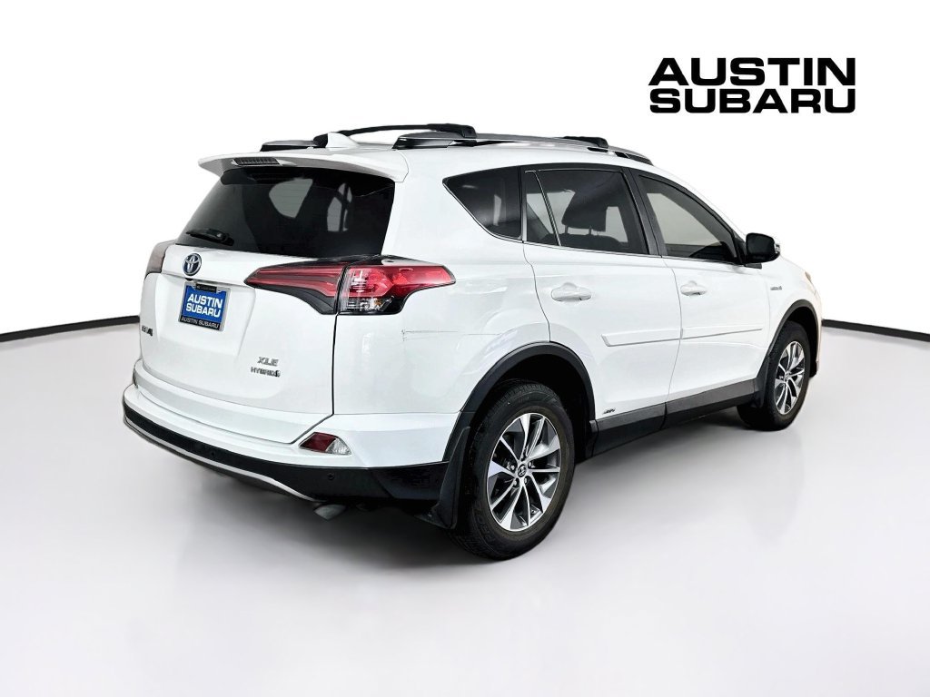 Used 2018 Toyota RAV4 XLE w/ Convenience Package AWD/4WD image 7