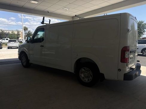 Used 2021 Nissan NV 2500 SV RWD image 16