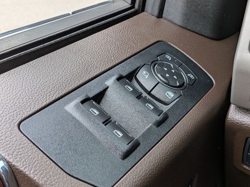 Used 2018 Ford F150 King Ranch w/ Equipment Group 601A Luxury image 25