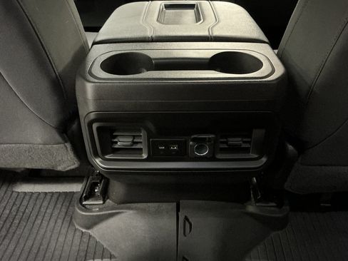 Used 2021 Chevrolet Silverado 1500 LT Trail Boss w/ Bed Protection Package AWD/4WD image 23
