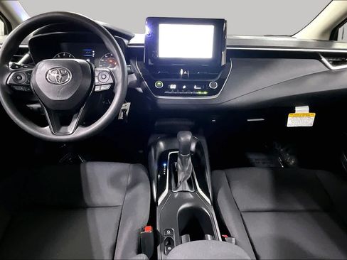 Used 2024 Toyota Corolla LE FWD image 16
