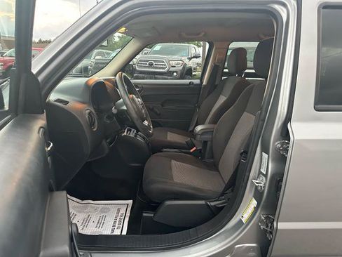 Used 2016 Jeep Patriot Sport AWD/4WD image 10
