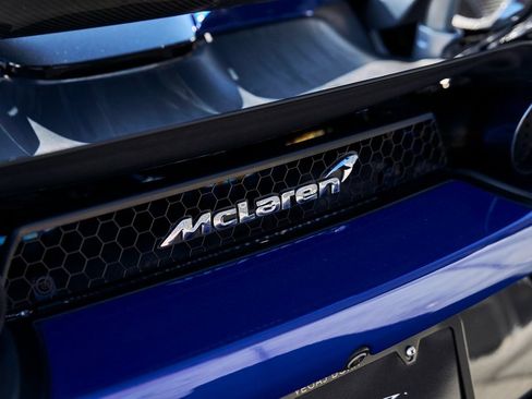 Used 2020 McLaren 720S Performance image 16