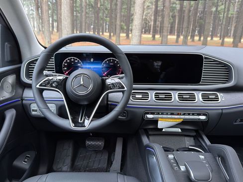 New 2026 Mercedes-Benz GLE 350 4MATIC image 3