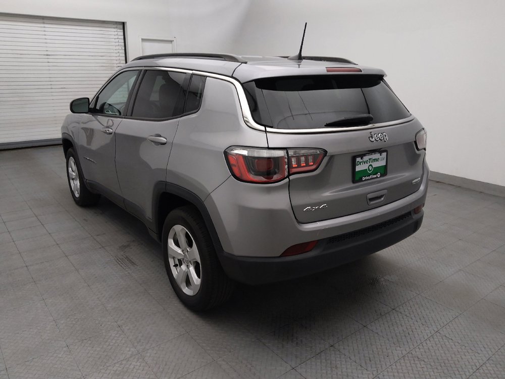 Used 2019 Jeep Compass Latitude AWD/4WD image 5