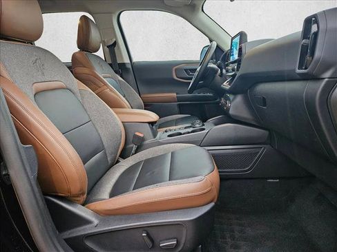 Used 2023 Ford Bronco Sport Outer Banks w/ Tech Package image 22