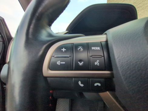 Used 2018 Lexus RX 350L Luxury w/ Accessory Package FWD image 16