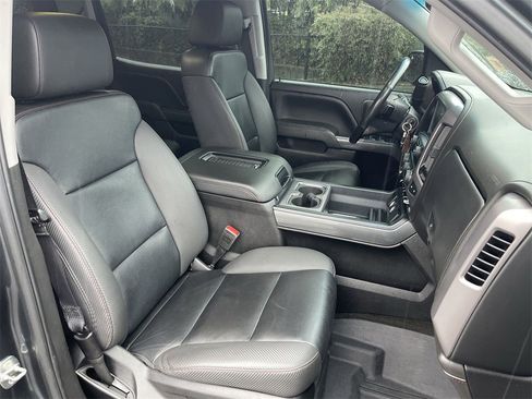 Used 2018 GMC Sierra 1500 SLT w/ All Terrain X Package image 26