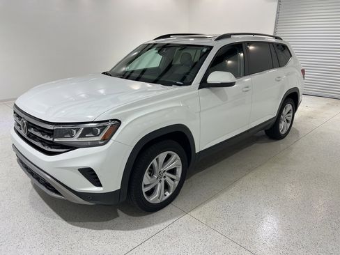 Used 2021 Volkswagen Atlas SE w/ Panoramic Sunroof Package image 1