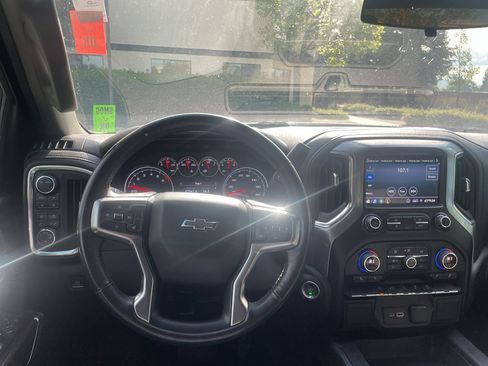 Used 2022 Chevrolet Silverado 1500 RST AWD/4WD image 30