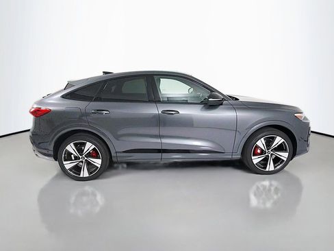 New 2025 Audi SQ5 Premium Plus image 8