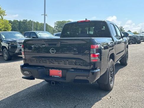New 2026 Nissan Frontier SV AWD/4WD image 4