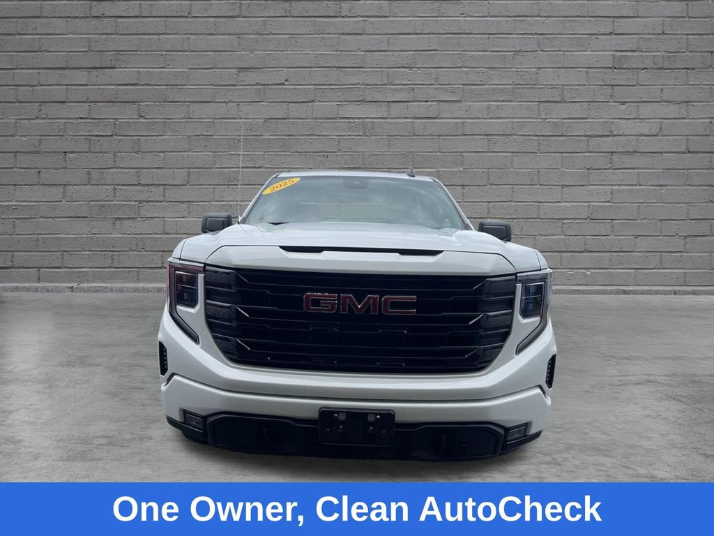 Used 2025 GMC Sierra 1500 Elevation AWD/4WD image 2