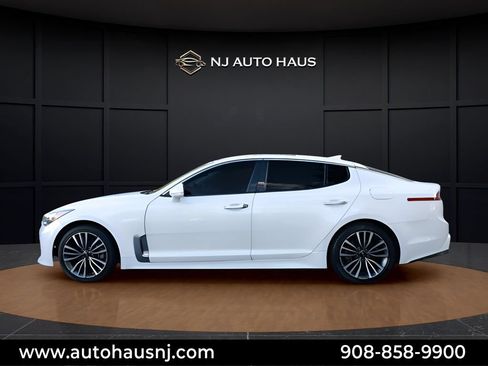 Used 2019 Kia Stinger Premium RWD image 8