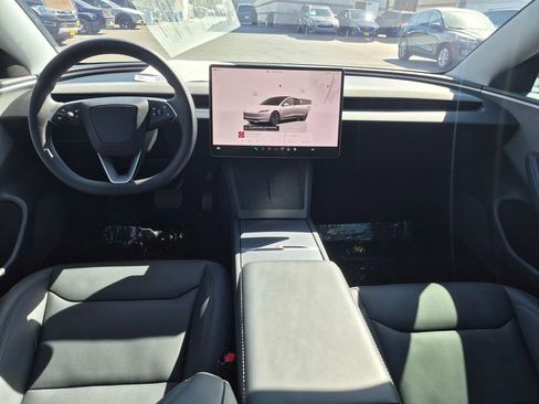 Used 2025 Tesla Model 3 Long Range image 26