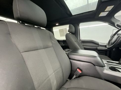 Used 2016 Ford F150 XLT w/ Equipment Group 302A Luxury image 12