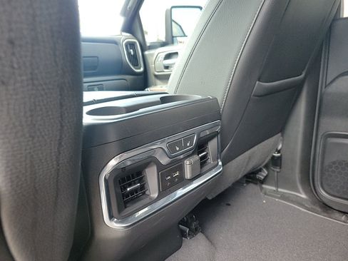 Used 2023 GMC Sierra 3500 Denali w/ Denali Ultimate Package image 22