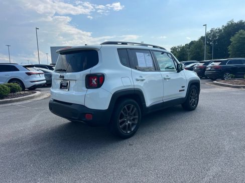 Used 2016 Jeep Renegade 75th Anniversary FWD image 5