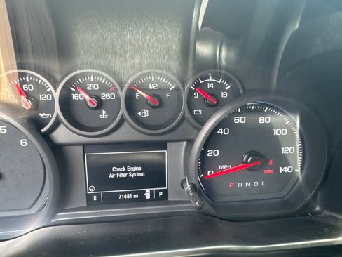 Used 2021 Chevrolet Silverado 1500 Custom RWD image 12