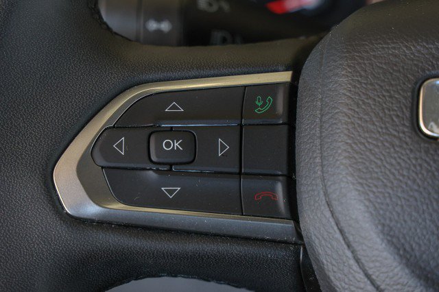 Used 2024 Jeep Compass Latitude AWD/4WD image 25