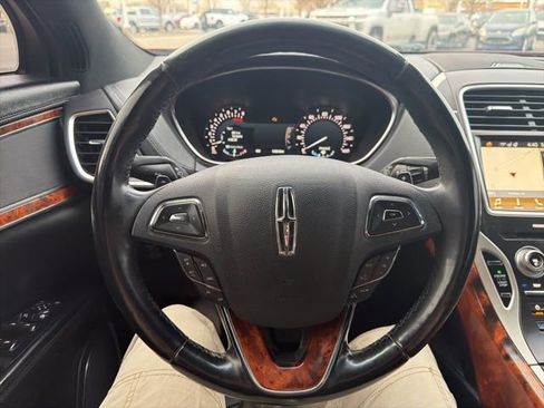 Used 2018 Lincoln MKX Reserve w/ Lincoln MKX Climate Package image 42