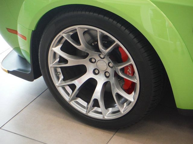Used 2023 Dodge Challenger SRT Hellcat RWD image 6