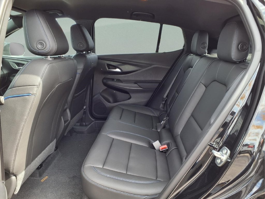 New 2026 Buick Envista Sport Touring w/ Convenience I Package FWD image 22