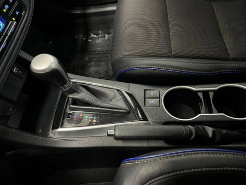 Used 2017 Toyota Corolla SE FWD image 20