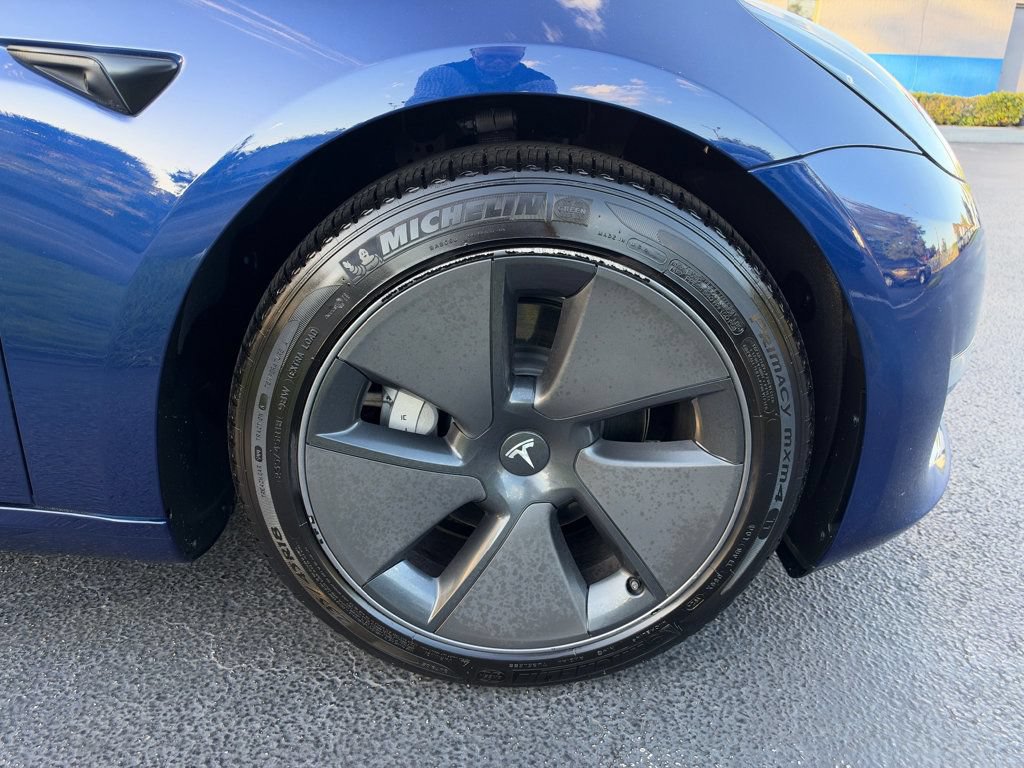 Used 2023 Tesla Model 3 Standard Range RWD image 32