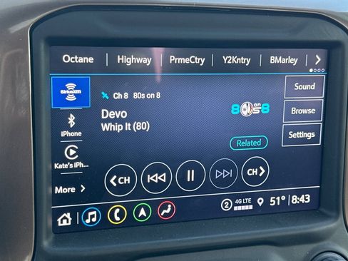 Used 2022 Chevrolet Silverado 2500 High Country w/ Z71 Off-Road Package image 26