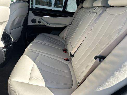 Used 2017 BMW X5 xDrive35i image 12