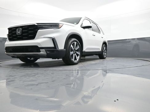 Used 2023 Honda Pilot Elite image 28