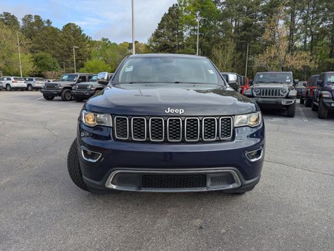 Used 2018 Jeep Grand Cherokee Limited image 2