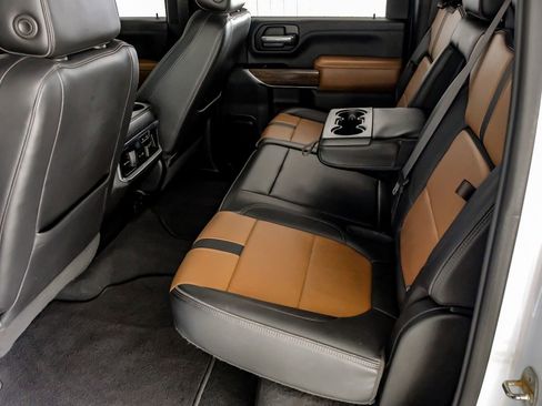 Used 2021 Chevrolet Silverado 2500 High Country w/ Z71 Off-Road Package image 37