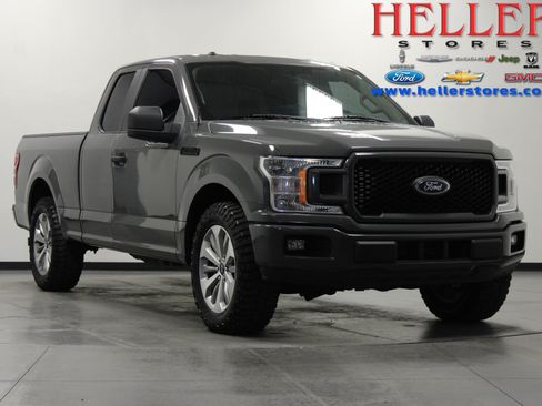 Used 2018 Ford F150 Lariat RWD image 1