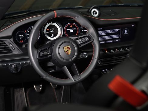 Used 2023 Porsche 911 Carrera GTS w/ Premium Package image 40