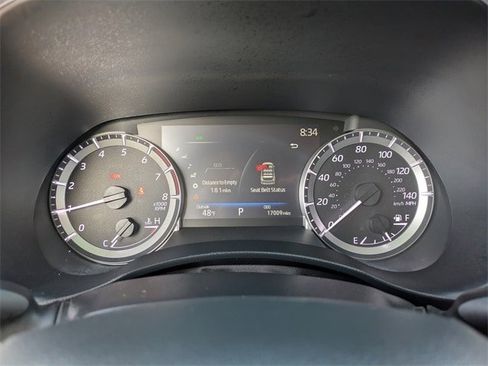 Used 2023 Toyota Highlander L image 33