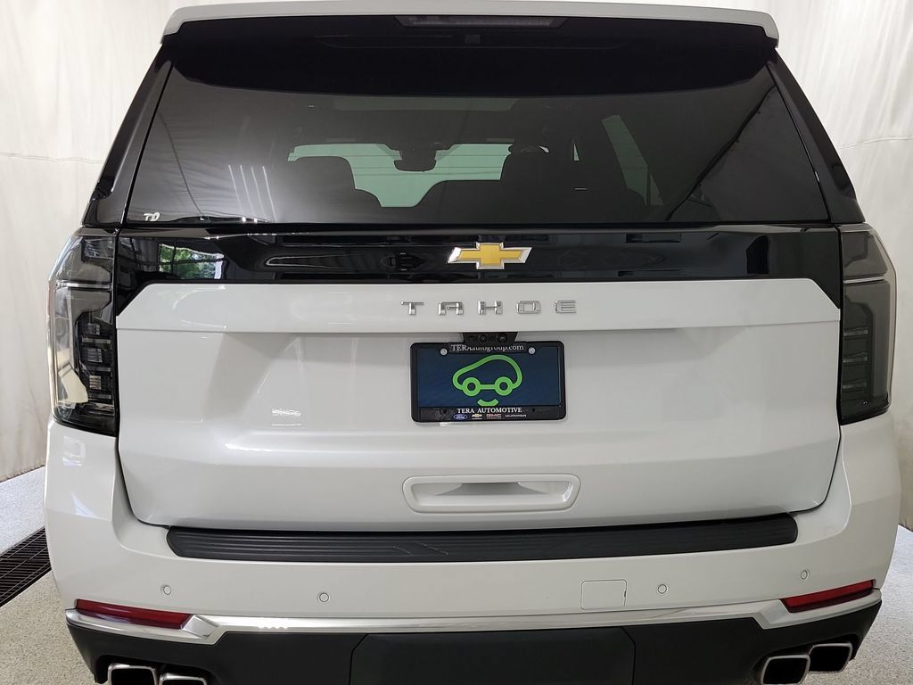 Certified 2025 Chevrolet Tahoe High Country w/ Sun And Tow Package AWD/4WD image 4