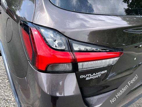 Used 2020 Mitsubishi Outlander Sport SE FWD image 28