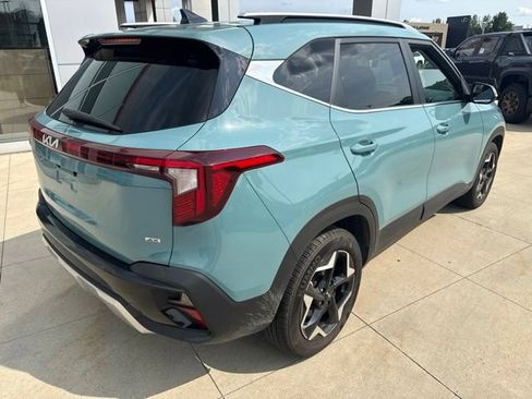 Used 2024 Kia Seltos EX AWD/4WD image 7