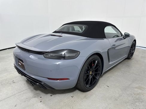 New 2025 Porsche 718 Boxster GTS image 7