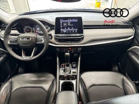 Used 2022 Jeep Compass Latitude image 24