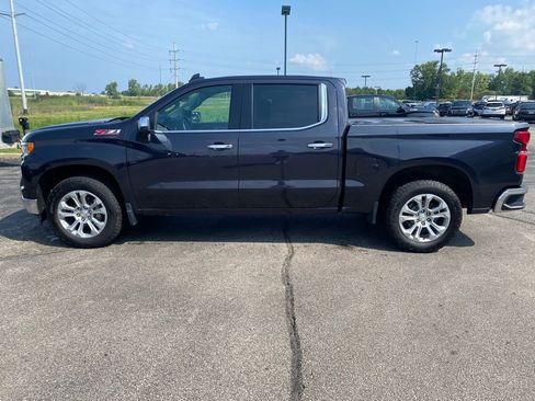 Used 2022 Chevrolet Silverado 1500 LTZ w/ Technology Package image 4