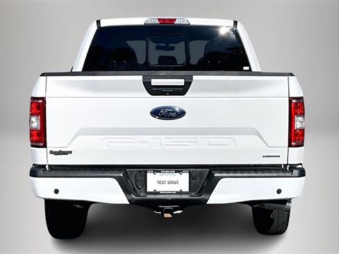 Used 2018 Ford F150 XLT w/ Equipment Group 302A Luxury image 6