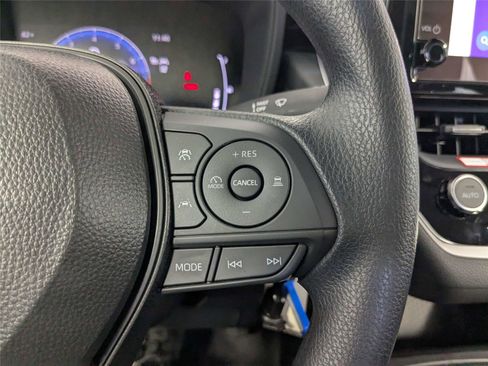 Used 2026 Toyota Corolla LE image 12